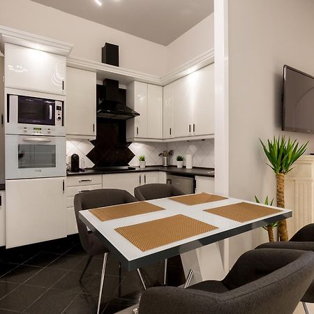Luxury Dream Home In The Absolute Center Budapest Eksteriør billede