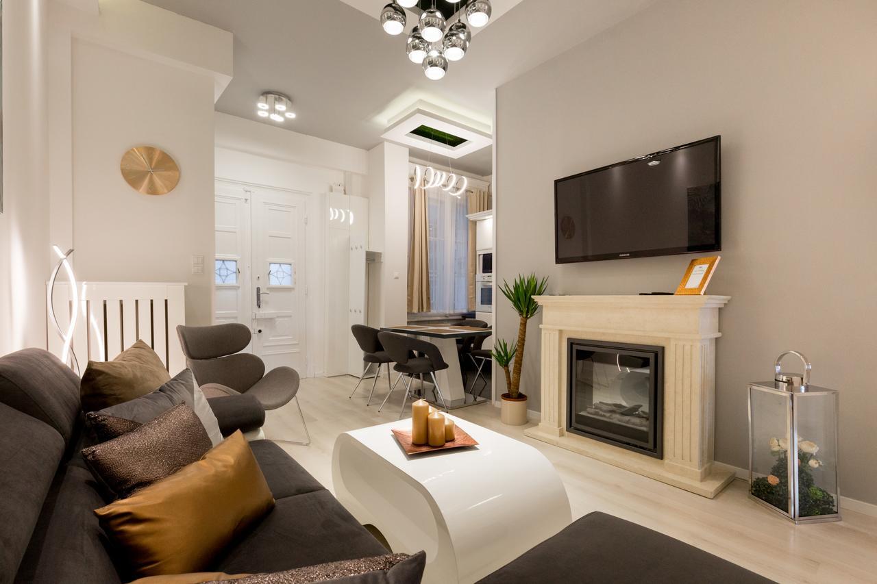 Luxury Dream Home In The Absolute Center Budapest Eksteriør billede