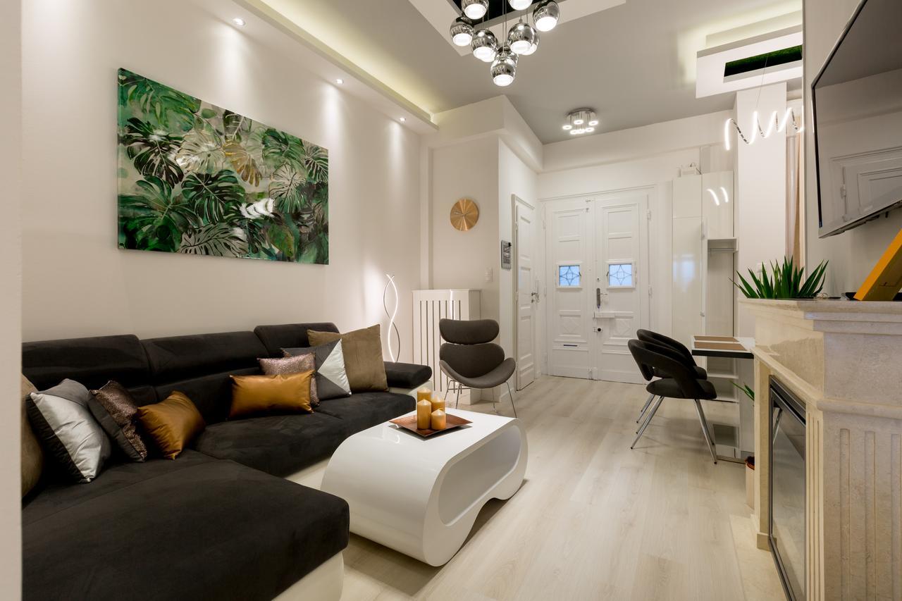 Luxury Dream Home In The Absolute Center Budapest Eksteriør billede